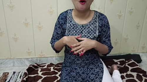 स्टेप ब्रदर अपनी स्टेप सिस्टर को भारतीय ऑडियो में एक जंगली डीपथ्रोट देता है