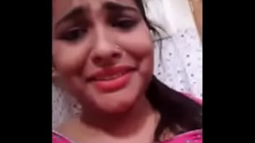 सबसे हॉट पंजाबी लड़की जसलीन कौर का अपने हॉर्नी पार्टनर के साथ बाथरूम में स्टीमी मुठभेड़।