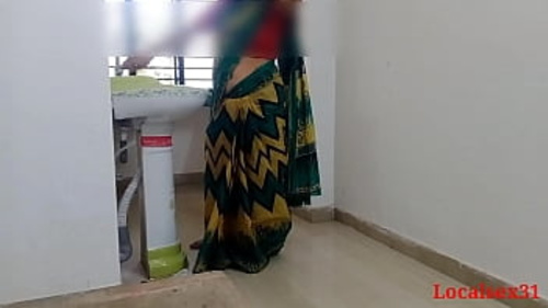 शादीशुदा भारतीय बहन यौन गतिविधि में लिप्त होती है (आधिकारिक वीडियो)